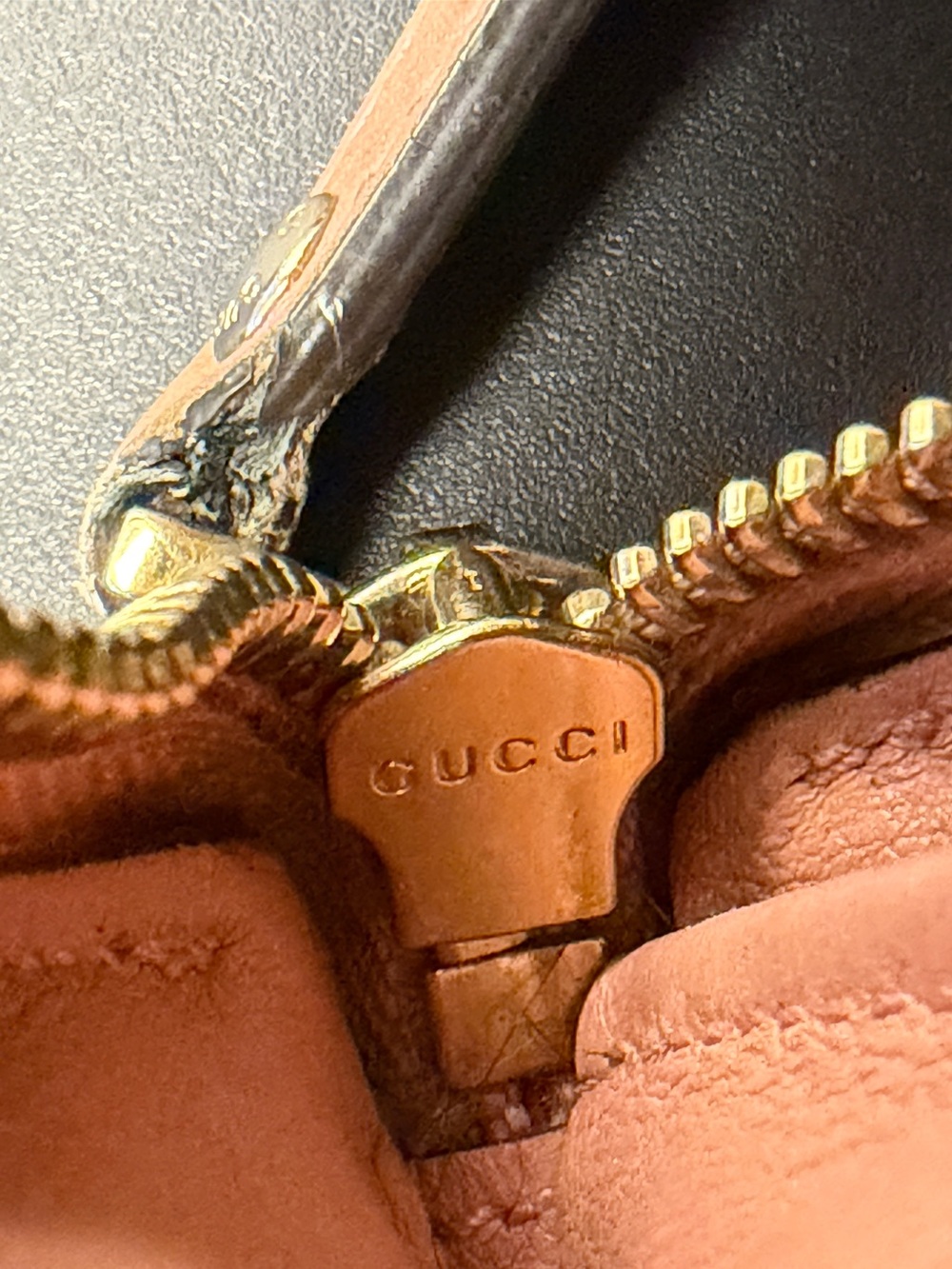 Authentic Gucci Pink GG Microguccissima Zip Around Wallet - Picture 9 of 16